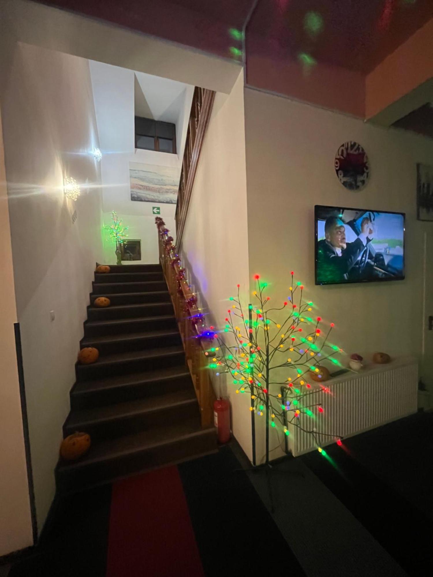 Prince Hotel Меркуря-Чук Экстерьер фото