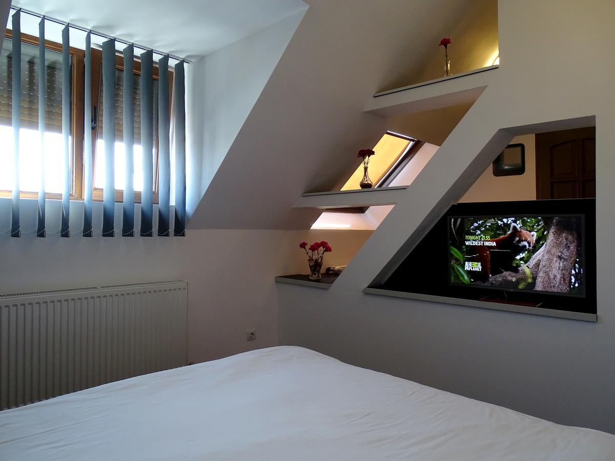 Prince Hotel Меркуря-Чук Экстерьер фото