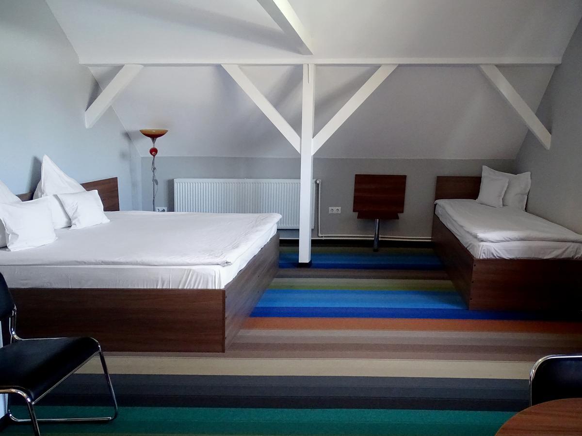 Prince Hotel Меркуря-Чук Экстерьер фото